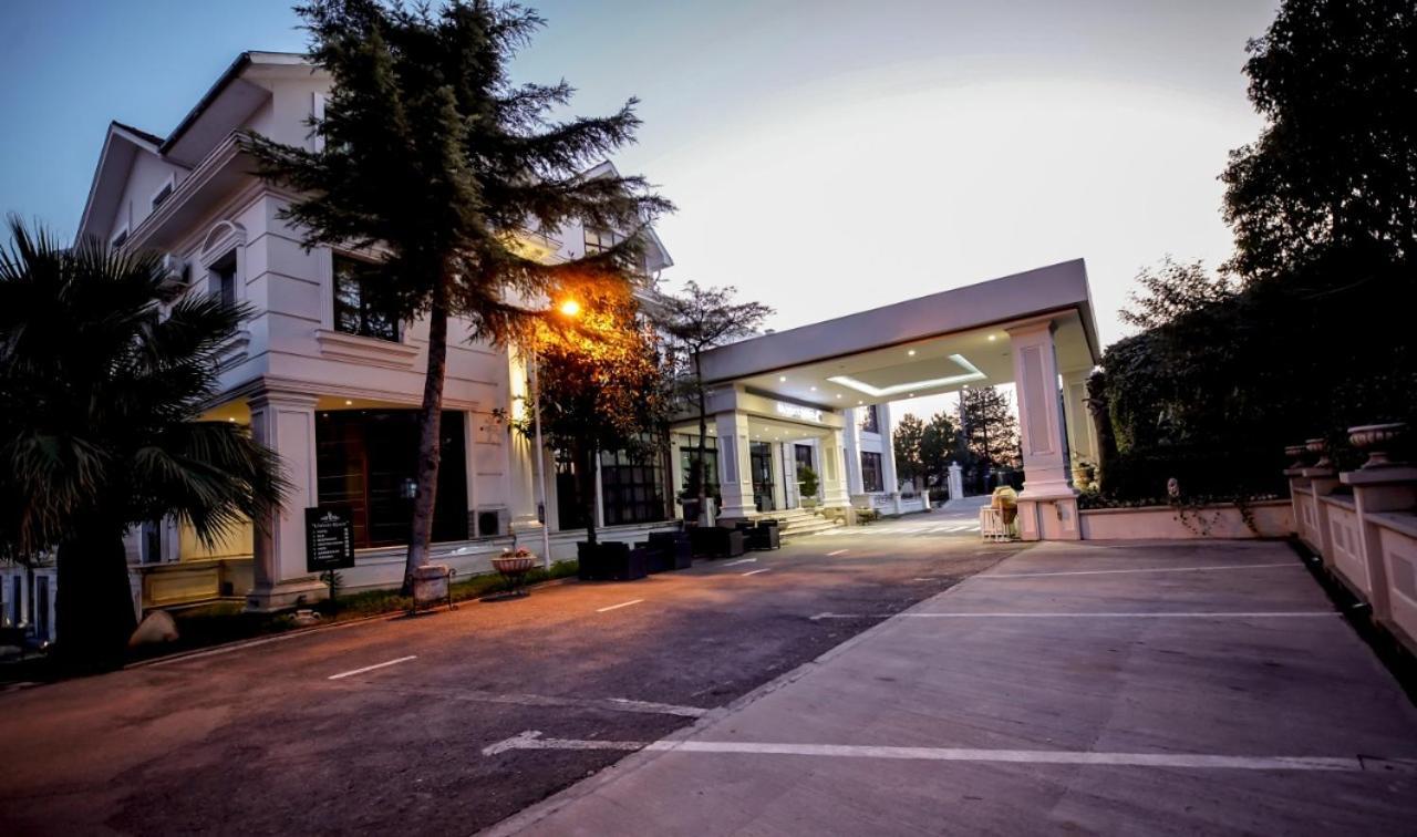 Univers Resort Elbasan Exteriér fotografie