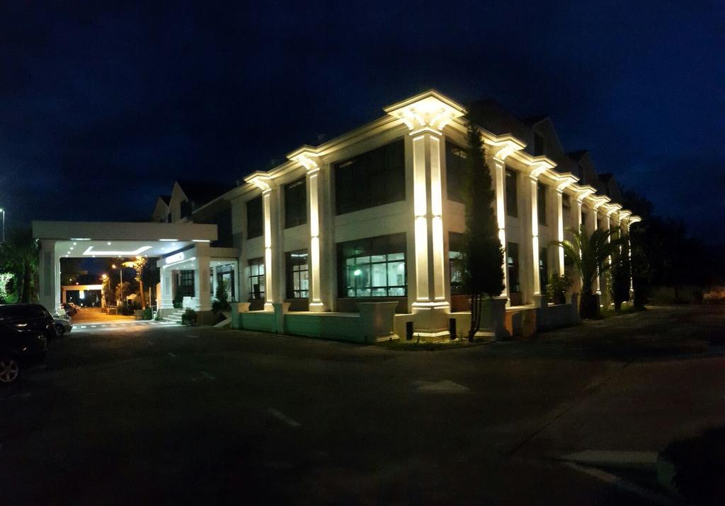 Univers Resort Elbasan Exteriér fotografie
